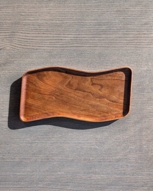 Small Wavy Charcuterie Tray