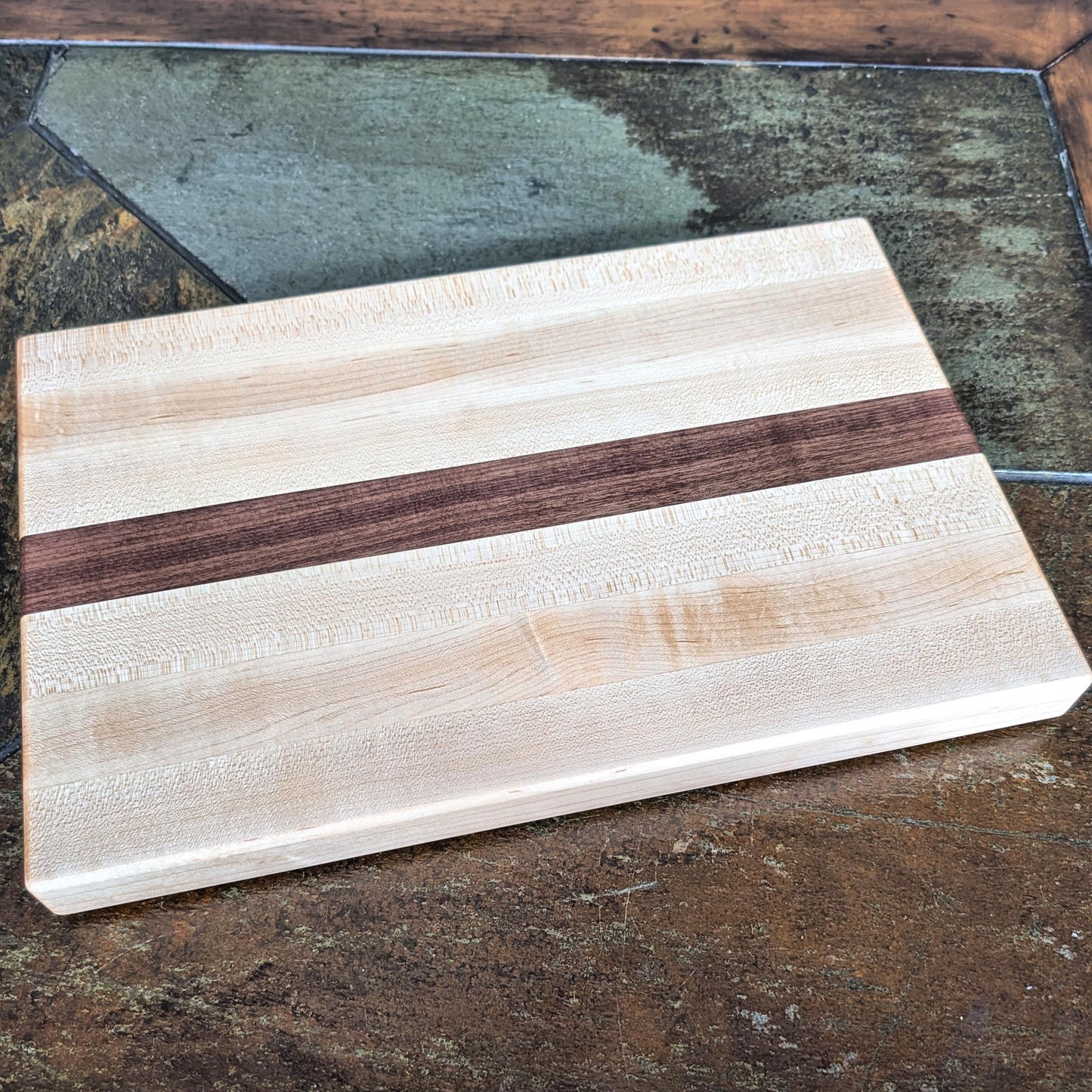 Medium Maple Walnut Cutting Board