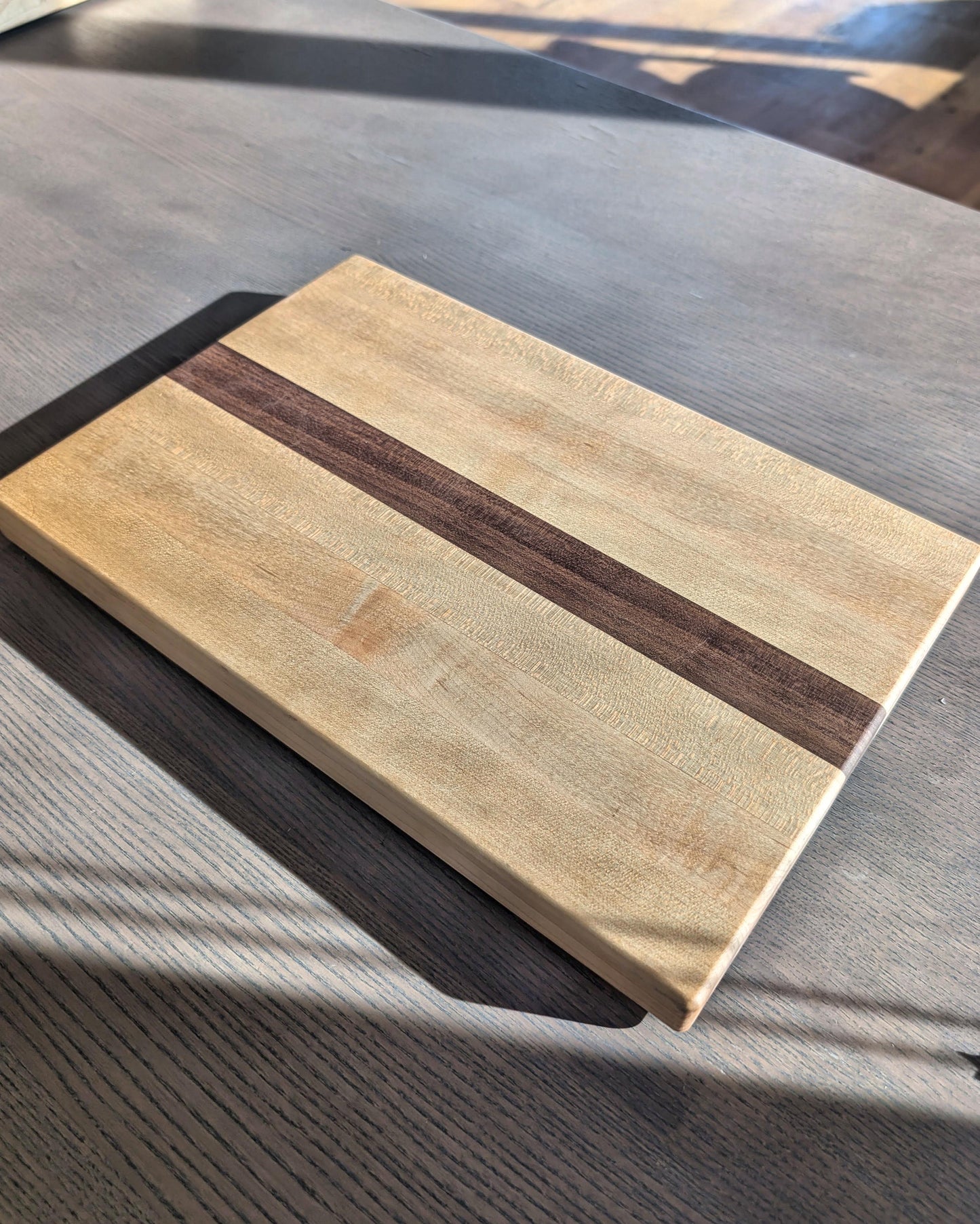 Medium Maple Walnut Cutting Board